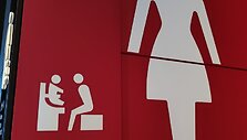 Tualete nereikia praleisti galimybės pasikalbėti su vaiku