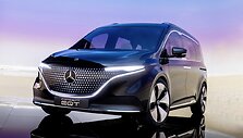 &bdquo;Mercedes-Benz&ldquo; pristato elektromobilį EQT