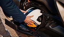 BMW pristatė elektrinį miesto motorolerį &bdquo;CE 04&ldquo;