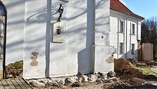 Rekonstruojant Žemaičių vyskupystės muziejų rasta žmonių palaikų