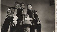 Vytautas Mačernis su klasės draugais, 1937 m.