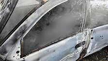 Rusai ap&scaron;audė automobilių stovėjimo aik&scaron;telę Chersone &ndash; žuvo vairuotojai