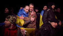 Ukraina i&scaron; Rusijos nelaisvės susigrąžino daugiau kaip 200 karių ir civilių