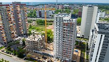 Vilniuje baigiamos auk&scaron;čiausio naujo gyvenamojo pastato statybos