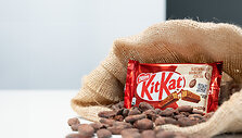 Europoje pristatomas pirmasis KitKat, kuriam naudojama kakava i&scaron; &bdquo;Nestl&eacute;&ldquo; pajamų augimo spartinimo programos