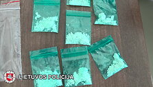 klaipedoje-baudziamojon-atsakomyben-uz-galima-narkotiniu-medziagu-platinima-patraukti-keturi-asmenys