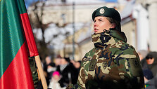 Vėliavų pakėlimo ceremonija