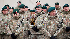 Lietuvos kariuomenės karių grįžusių i&scaron; tarptautinės NATO vadovaujamos operacijos Kosove sutikimo ceremonija