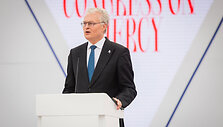 Gitanas Nausėda