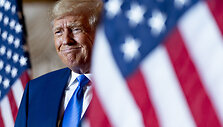 Buvęs JAV prezidentas D.Trumpas ruo&scaron;iasi kalbai Floridoje