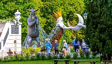 Milijonai žiedų, spektakliai ir stingdantys kraują cirko triukai &ndash; didžiausiame &scaron;ios vasaros festivalyje