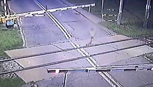 lenkijos-silezijos-vaivadijoje-policininkai-gelbejo-ant-begiu-paryciais-zaidusi-sesiameti