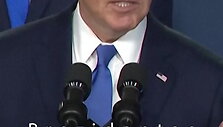 bidenas-zelenski-pavadino-putinu