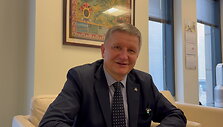 lietuvos-generalinis-konsulas-cikagoje-regimantas-jablonskas-apie-amerikos-lietuviu-lukescius-donaldui-trumpui-zmones-pasiilgo-2016-metu-tvarkos
