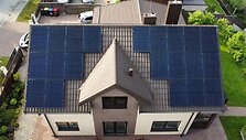Saulės energetika: mažesnė parama, bet didesnė grąža namų savininkams