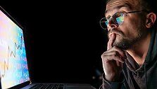 Kodėl verta tęsti investicijas į SEO atsiradus AI atsakymams?
