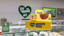 Velykinių akcijų vajus &bdquo;Iki&ldquo; &ndash; &scaron;ventė ir piniginei: nuo anties ir la&scaron;i&scaron;os iki &bdquo;premium&ldquo; bra&scaron;kių ir tortų &ndash; parūpintos ypač aktualios nuolaidos