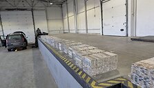 &Scaron;alčininkuose sulaikytas kontrabandą gabenęs automobilis