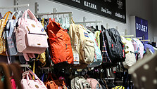 &bdquo;Outlet Park&ldquo; įsikūrusi &bdquo;Bags & More&ldquo; &ndash; atsinaujino: tokių pokyčių nerasite kitose &scaron;io tinklo parduotuvėse 