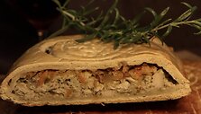 Keto duona, gardžiausi kepiniai bei &bdquo;Napoleonas&ldquo;, kokio dar, matyt, neragavote: &bdquo;Ogmios miesto&ldquo; ūkininkų turgus kviečia ruo&scaron;tis &scaron;venčių stalui 