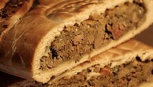 Keto duona, gardžiausi kepiniai bei &bdquo;Napoleonas&ldquo;, kokio dar, matyt, neragavote: &bdquo;Ogmios miesto&ldquo; ūkininkų turgus kviečia ruo&scaron;tis &scaron;venčių stalui 