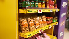 &bdquo;Iki&ldquo; lentynose nutūpė tūkstančiai bitučių: tinklas pristatė naują kokybi&scaron;kų lietuvi&scaron;kų prekių ženklą &bdquo;Bitutė&ldquo;