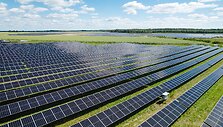 &bdquo;Acme Solar Group" atidarė vieną didžiausių saulės parkų Lietuvoje: energija &ndash; &scaron;aliai, nauda &ndash; bendruomenei