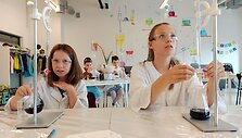 Mąstyti, kurti, tobulėti: į &bdquo;Ogmios miestą&ldquo; vaikus kviečia intelektinius talentus ugdantys būreliai  