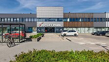 Į vilniečių ir sostinės svečių pamiltas &bdquo;Outlet Park&ldquo; parduotuves sugrįžta batų i&scaron;pardavimo savaitgalis: kainos kris iki 70 %  