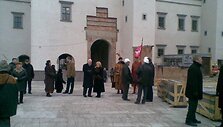 Prie Valdovų rūmų