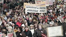 Akimirka i&scaron; protesto