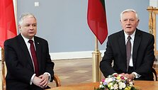 Lenkijos Respublikos Prezidentas Lechas Kačynskis (Lech Kaczyński) ir Lietuvos Respublikos Prezidentas Valdas Adamkus