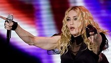 Kadras i&scaron; Madonna koncerto