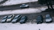 Fotopolicija: studentų automobiliai