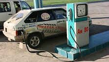 Benzino kolonėlė Uzbekijoje