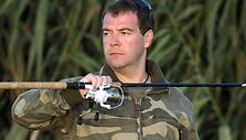 Prezidentas D.Medvedevas žvejojo Volgoje prie Astrachanės