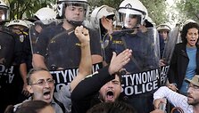 Protestas prie Akropolio Atėnuose