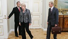 Dalia Grybauskaitė i&scaron;klausys Algimanto Valantino informacijos apie tragi&scaron;kus įvykius Kaune