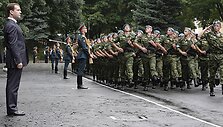 Rusijos prezidentas dabar galės pats nuspręsti, kur ir kada pasiųsti kariuomenę.