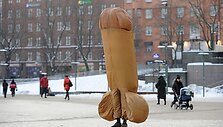 Penis Helsinkio gatvėse