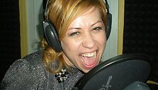 Eva studijoje