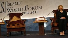 Hillary Clinton dalyvavo forume &bdquo;JAV-Islamo pasaulis&ldquo;.