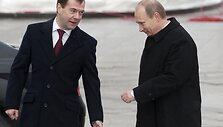 Dmitrijus Medvedevas ir Vladimiras Putinas