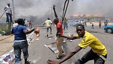 Paskelbus preliminarius prezidento rinkimų rezultatus Nigerijos &scaron;iaurėje kilo riau&scaron;ės.