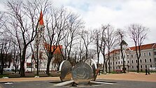 &Scaron;iaulių miesto savivaldybėje ky&scaron;ininkavimu įtariami du tarybos n