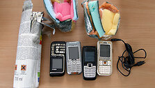 Į pareigūnų rankas pakliuvę telefonai