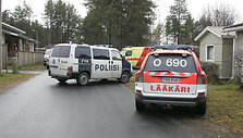 Prie namo, kuriame įvyko tragedija