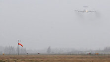 NATO &bdquo;Boeing 707&ldquo; leidžiasi &Scaron;iauliuose