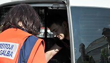 Vienas i&scaron; automobiliu važiavusių jaunuolių
