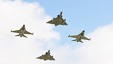 Prancūzų &bdquo;Mirage 2000&ldquo; ir danų F-16 ore vir&scaron; Zoknių
